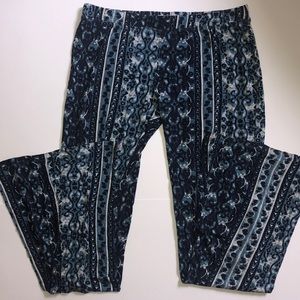 3/$25 Blue Bell-Bottomed Patterned Pants Medium